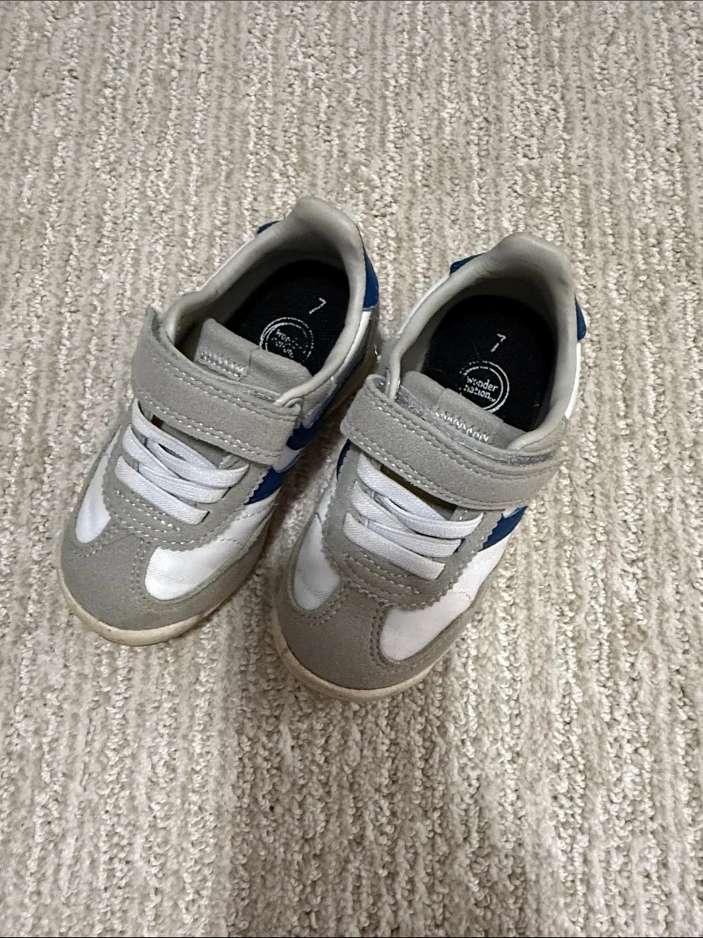 wonder nation Grey, White & Blue Kids Sneakers with Red Accent